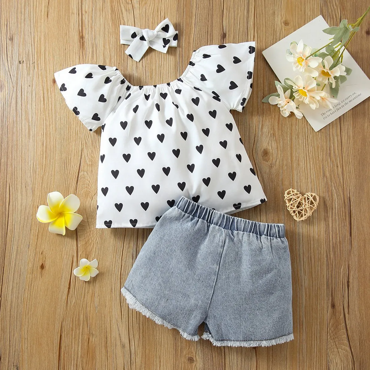 3pcs Toddler Girl Heart Print Short-sleeve Blouse and Denim Shorts & Headband Set