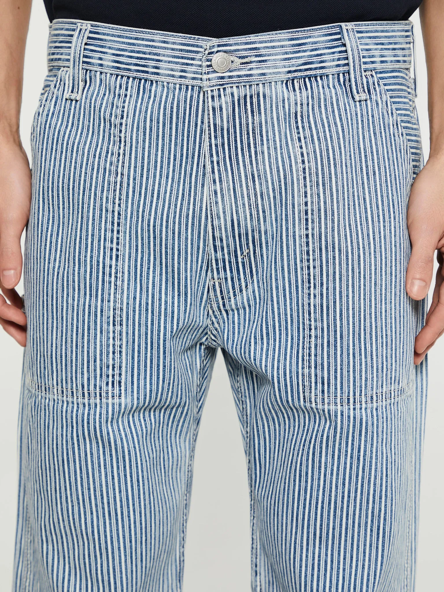555 Relaxed Straight Utility Jeans in The Road Again Blue