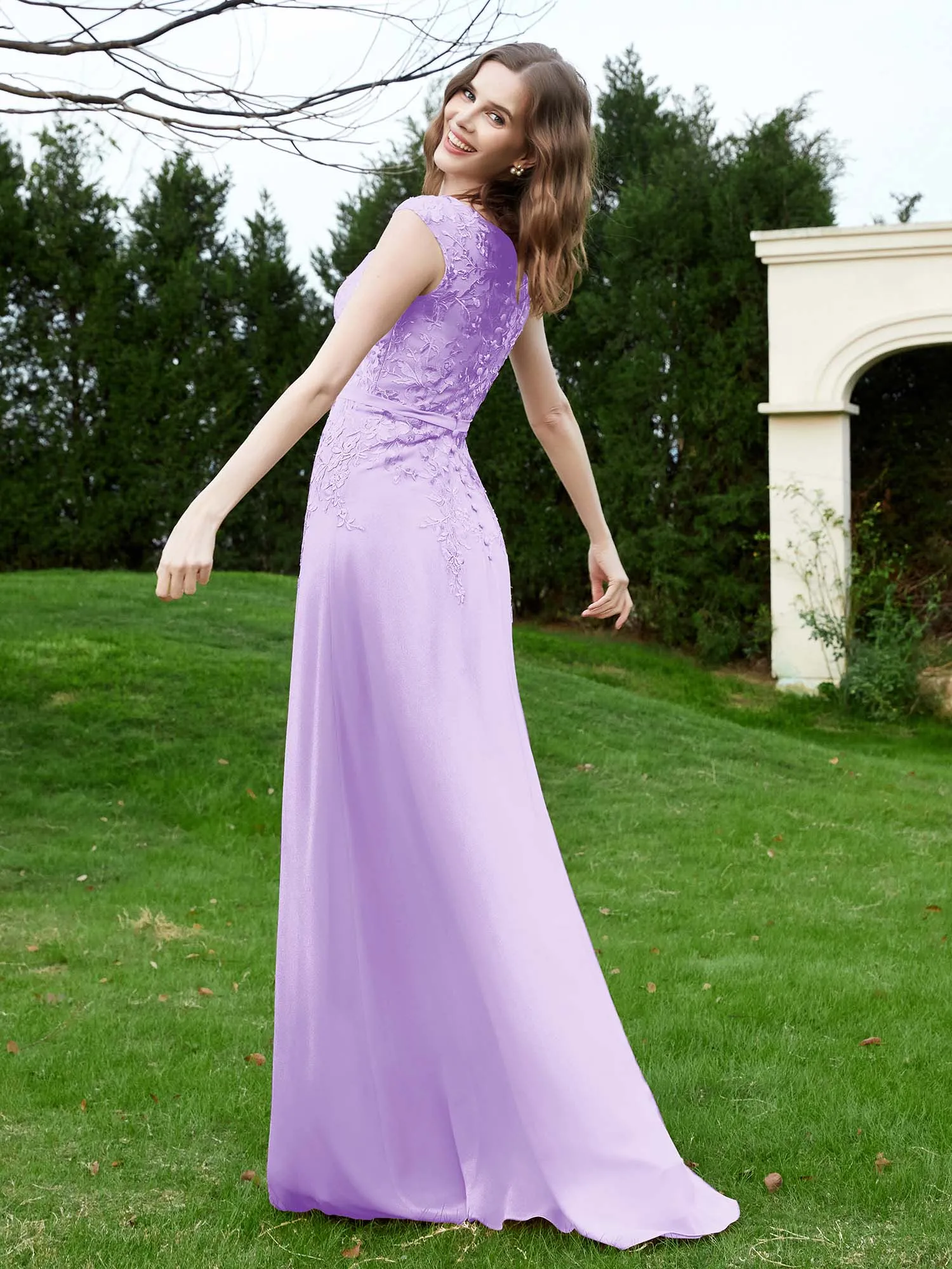 Elegant Illusion Lace Appliqued Dress With Buttons Lilac Plus Size