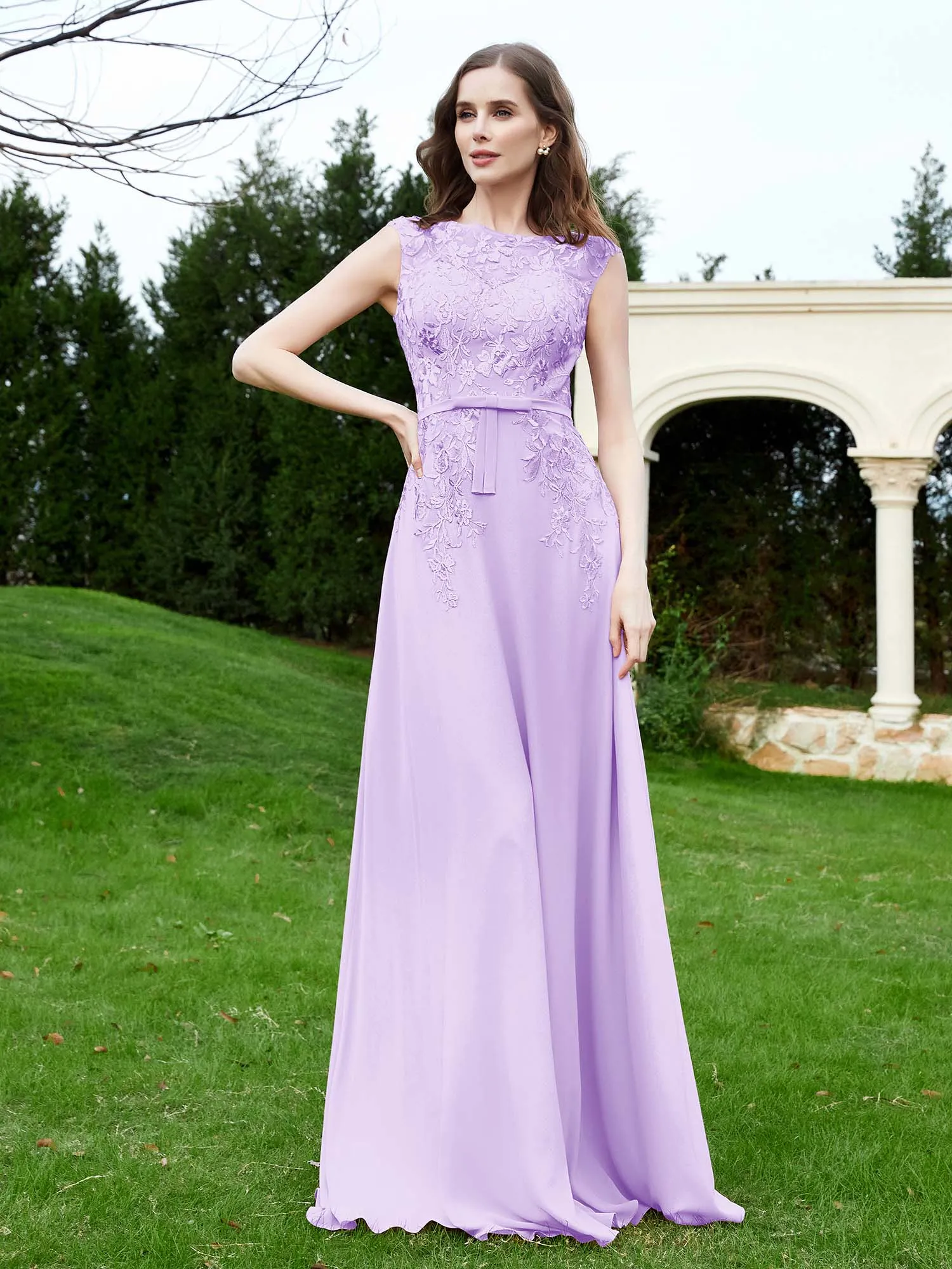 Elegant Illusion Lace Appliqued Dress With Buttons Lilac Plus Size