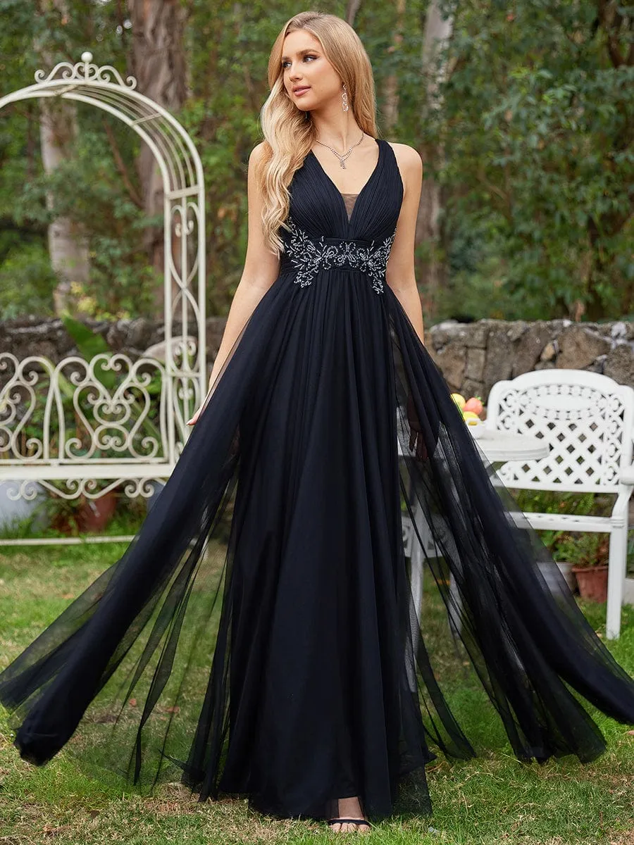 Elegant Sleeveless V-Neck A-Line Dress in Black