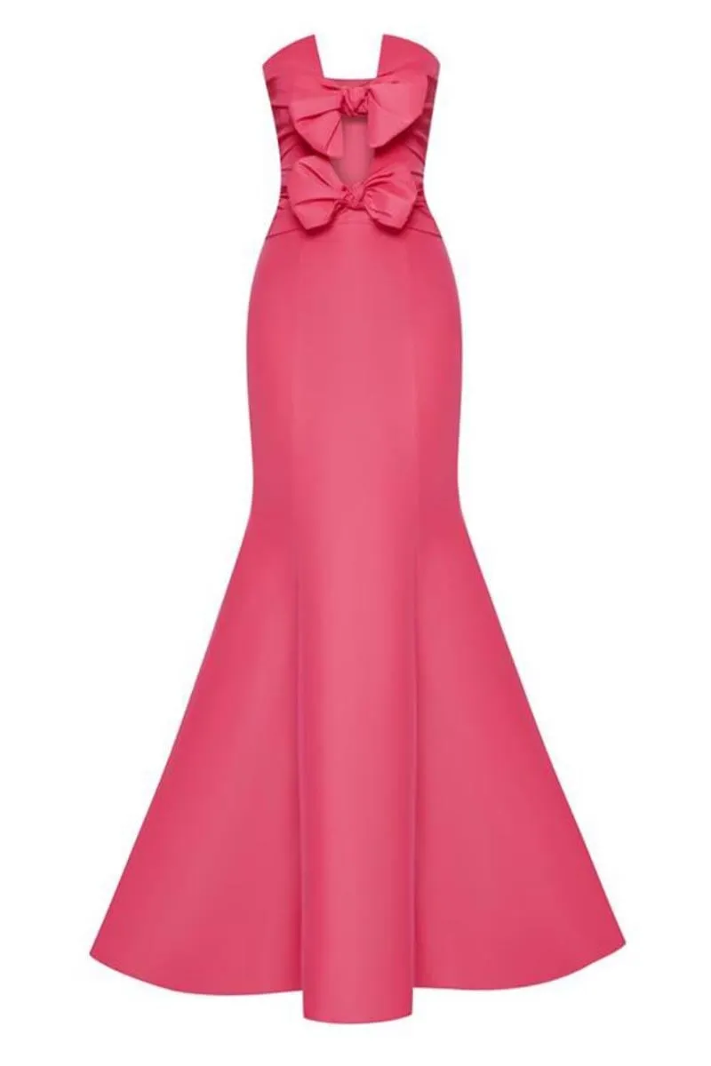 Glam Aura Graceful Strapless Maxi Dress
