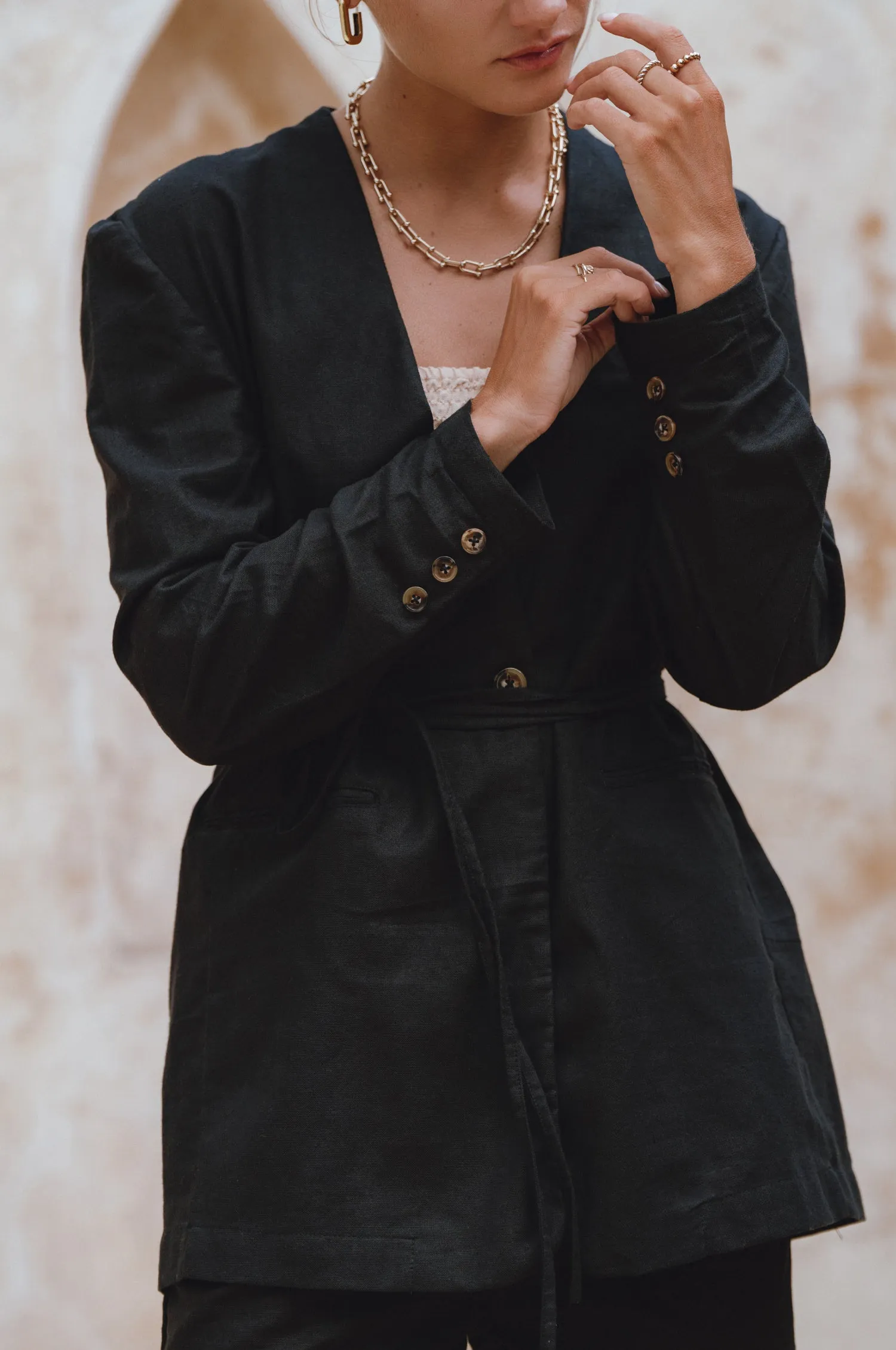 Mia Linen Blazer
