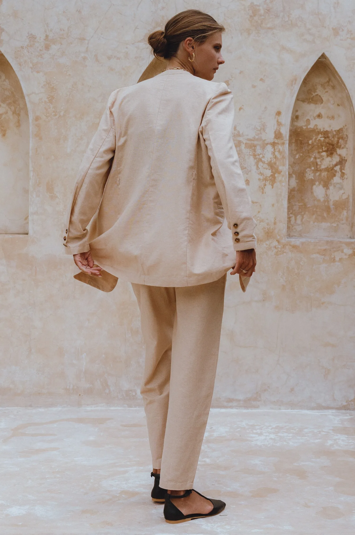 Mia Linen Blazer