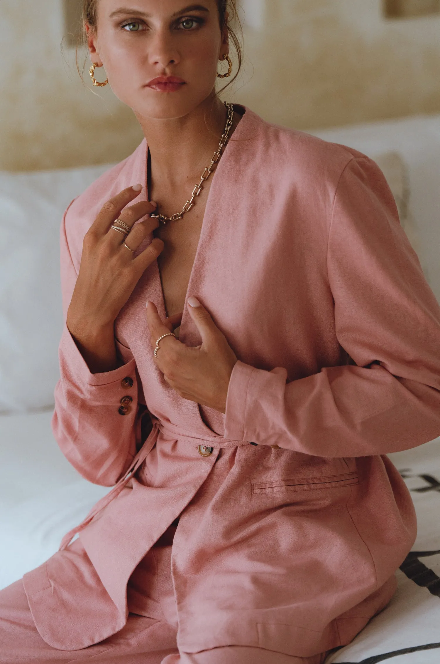 Mia Linen Blazer
