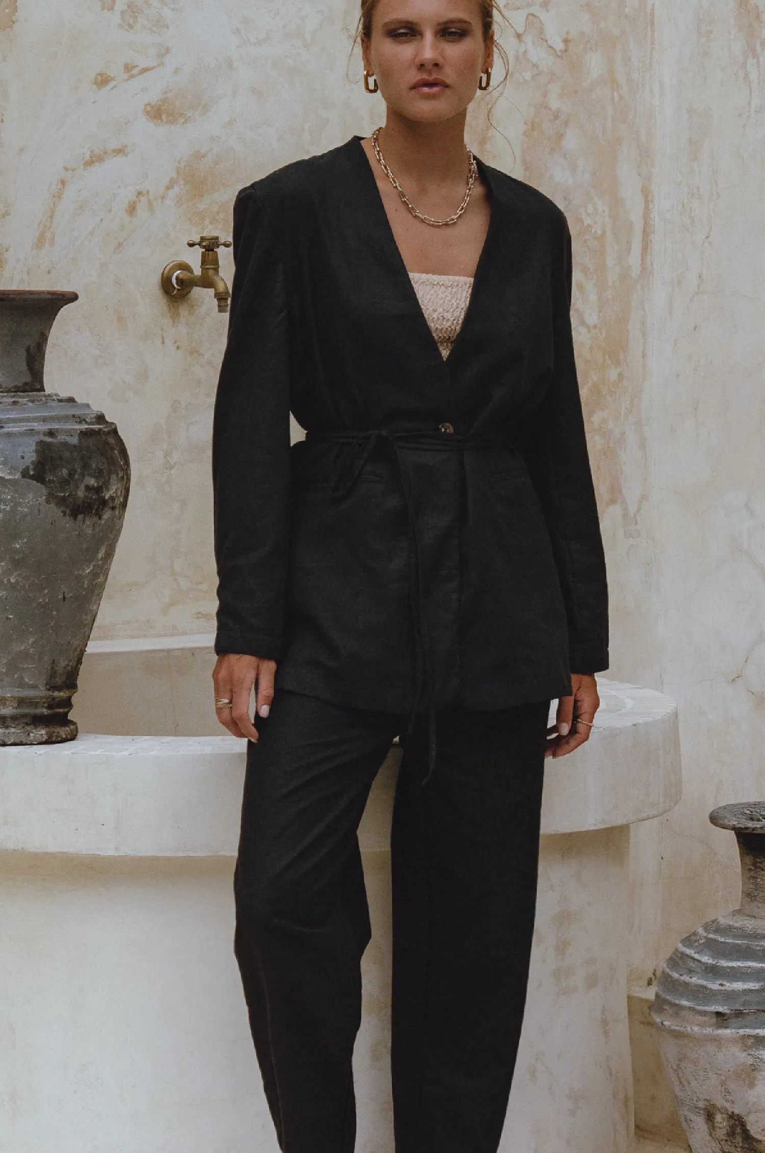 Mia Linen Blazer