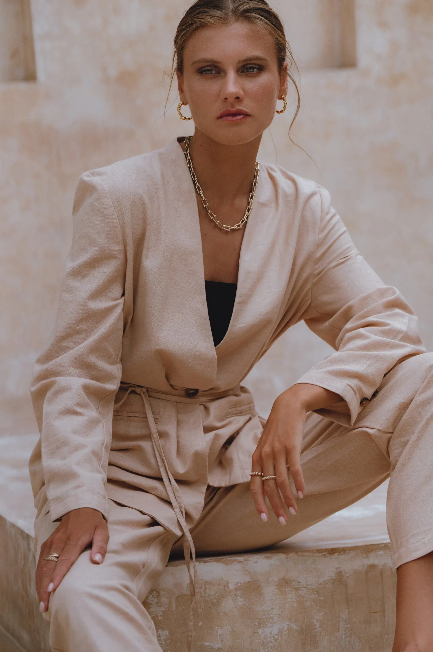 Mia Linen Blazer
