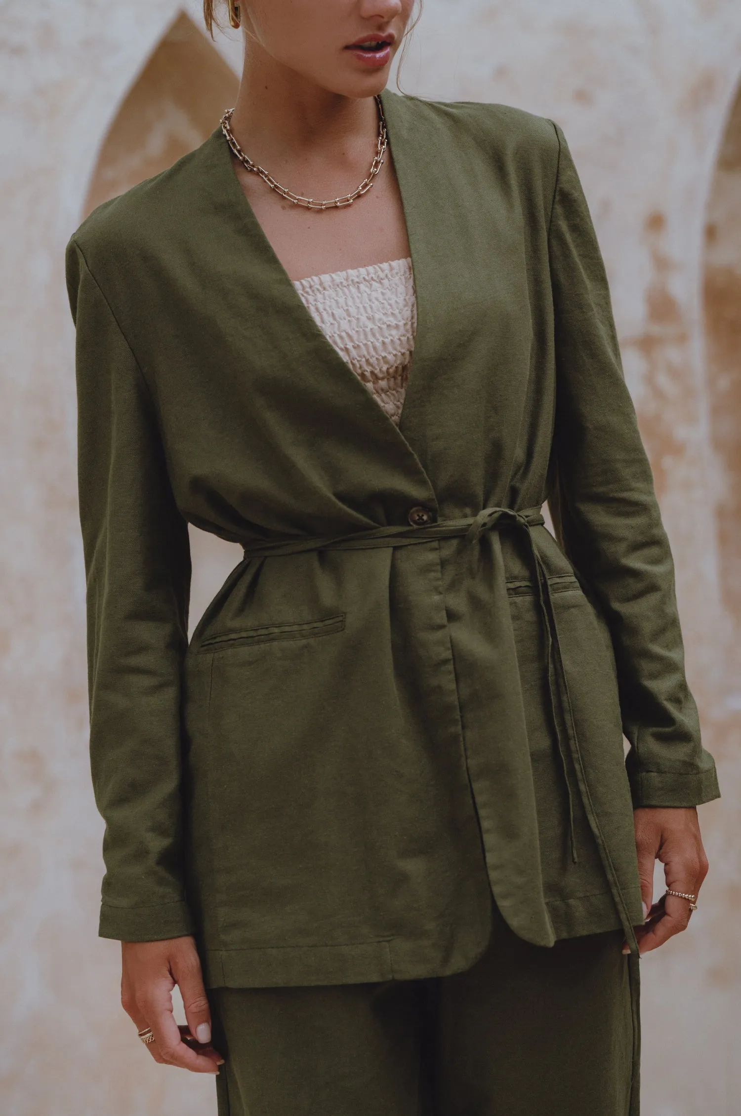Mia Linen Blazer